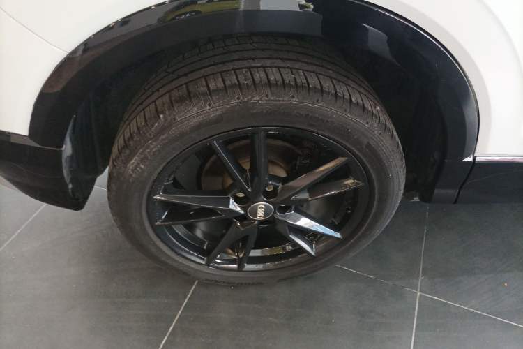 Used Audi Q2L 2021 35 TFSI Fashion Dynamic Model Right Rear Wheel Hub