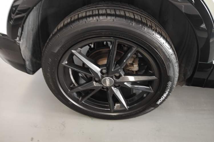 Used Audi Q2L 2021 35 TFSI Progressive Dynamic Edition Right Rear Wheel Hub