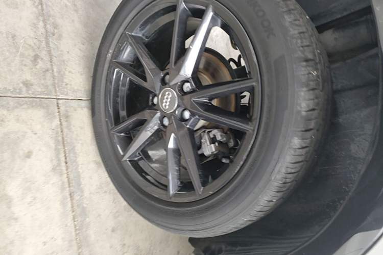 Used Audi Q2L 2021 35 TFSI Fashion Dynamic Model Right Rear Wheel Hub