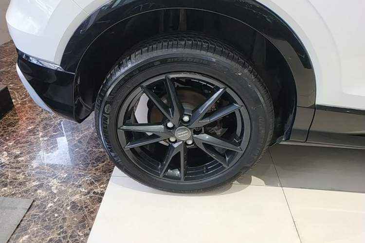 Used Audi Q2L 2021 35 TFSI Progressive Dynamic Edition Right Rear Wheel Hub