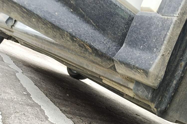 Used Audi Q2L 2021 35 TFSI Progressive Dynamic Edition Right Side Sill