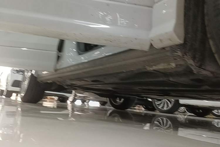 Used Audi Q2L 2021 35 TFSI Fashionable and Elegant Model Right Side Sill