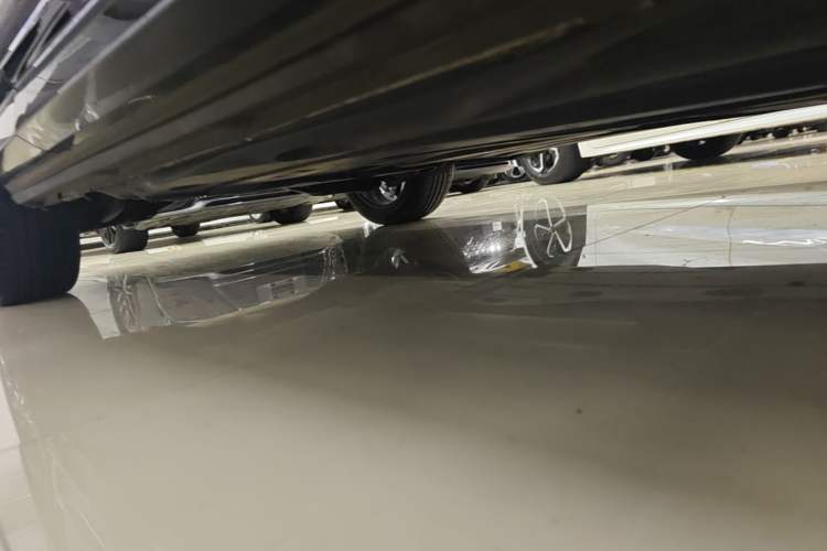 Used Audi Q2L 2021 35 TFSI Progressive Dynamic Edition Right Side Sill