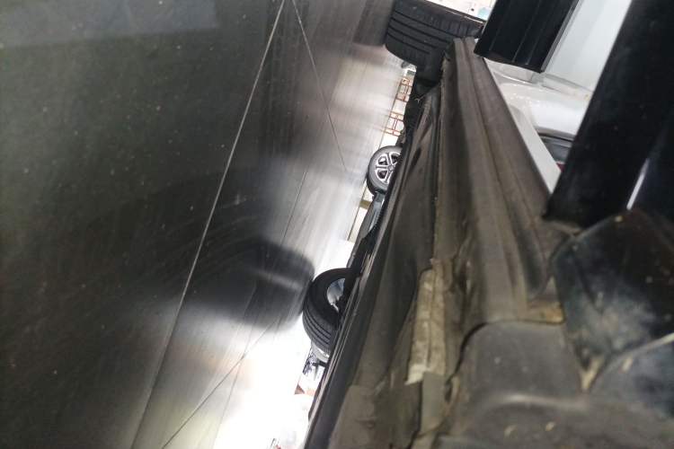 Used Audi Q2L 2021 35 TFSI Fashion Dynamic Model Right Side Sill