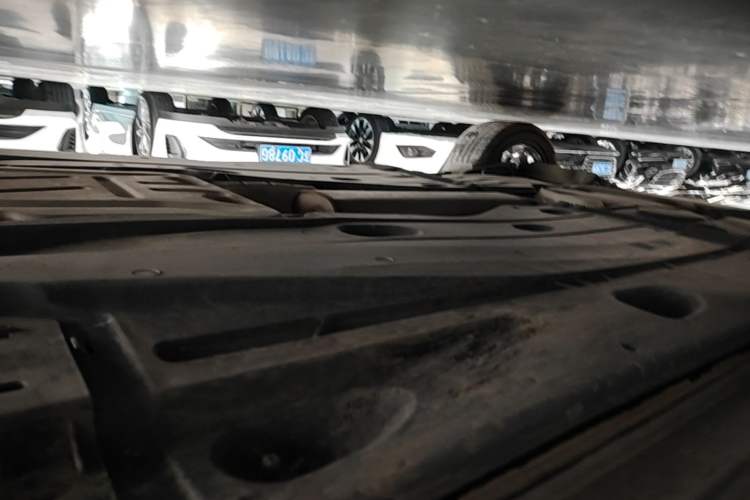 Used Audi Q2L 2021 35 TFSI Progressive Dynamic Edition Right Side Sill