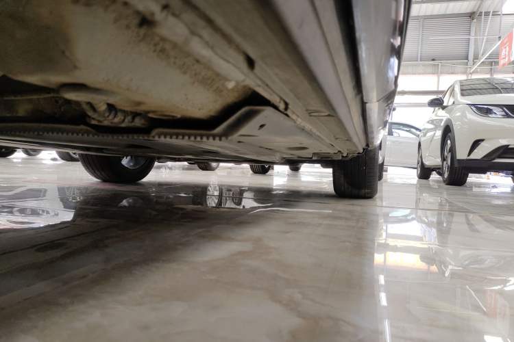 Used Audi Q2L 2021 35 TFSI Progressive Dynamic Edition Right Side Sill