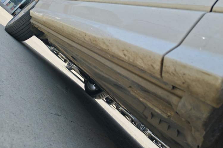 Used Audi Q2L 2021 35 TFSI Fashionable and Elegant Model Right Side Sill