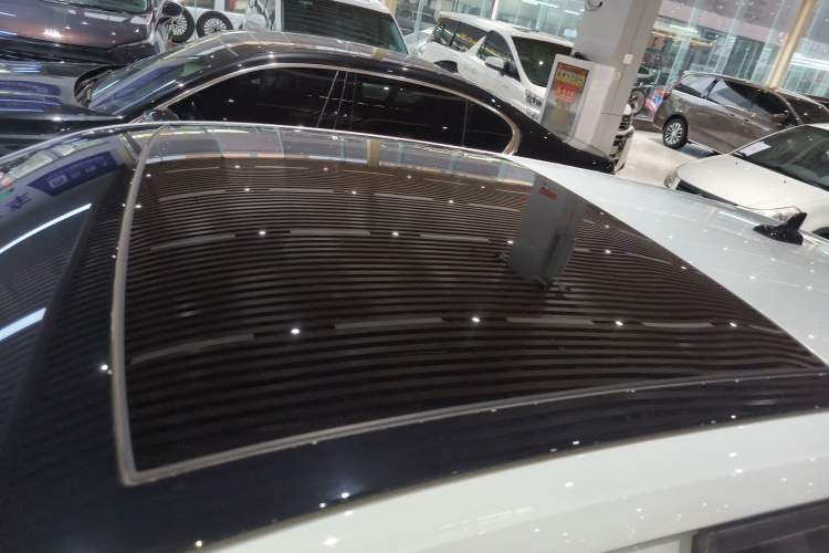 Used Audi Q2L 2021 35 TFSI Fashion Dynamic Model Roof