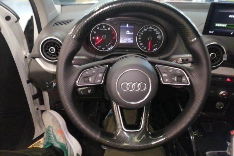 Used Audi Q2L 2021 35 TFSI Progressive Dynamic Edition Steering Wheel