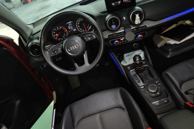 Used Audi Q2L 2021 35 TFSI Fashion Dynamic Model Steering Wheel