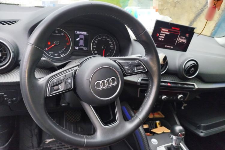 Used Audi Q2L 2021 35 TFSI Fashion Dynamic Model Steering Wheel
