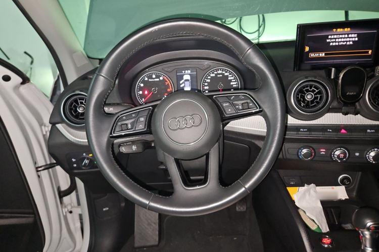 Used Audi Q2L 2021 35 TFSI Progressive Dynamic Edition Steering Wheel
