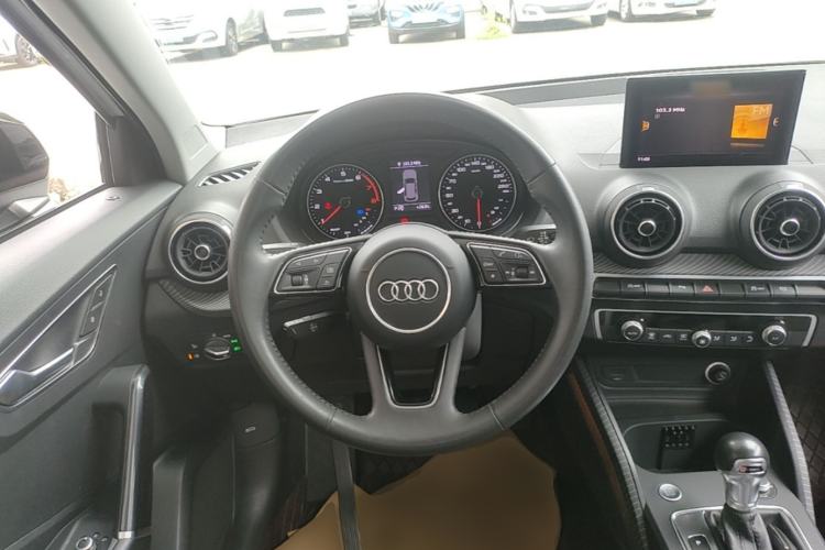 Used Audi Q2L 2021 35 TFSI Fashion Dynamic Model Steering Wheel