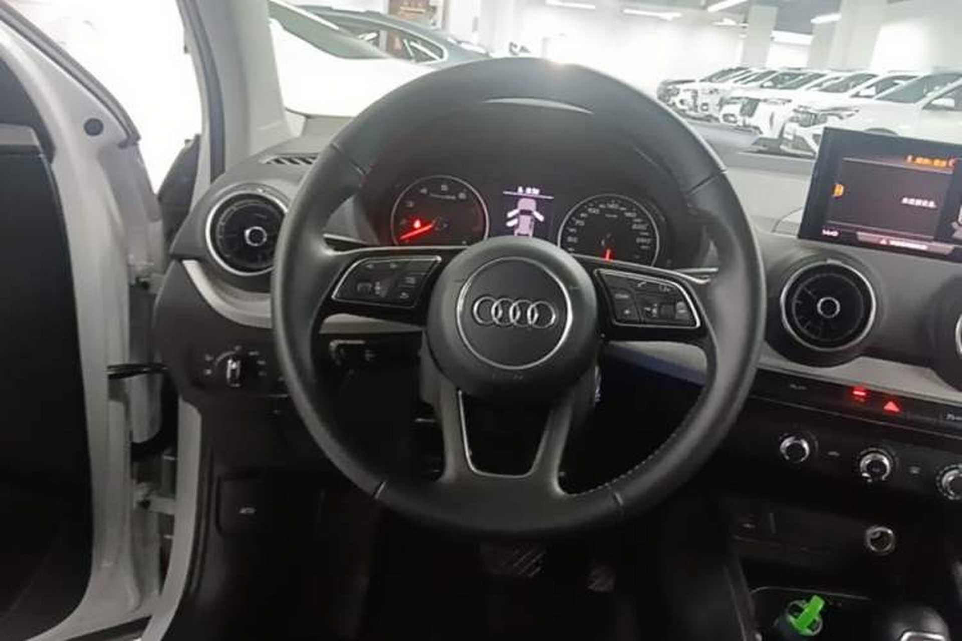 Used Audi Q2L 2021 35 TFSI Progressive Dynamic Edition Steering Wheel