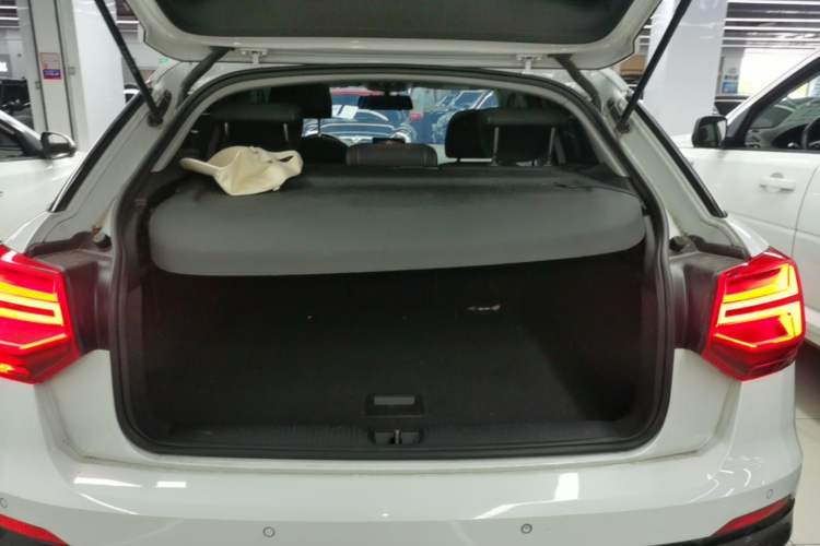 Used Audi Q2L 2021 35 TFSI Progressive Dynamic Edition Trunk