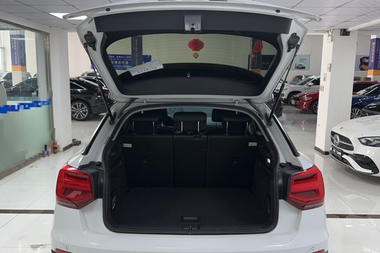 Used Audi Q2L 2021 35 TFSI Progressive Dynamic Edition Trunk