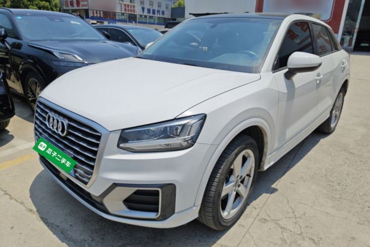 Used Audi Q2L 2021 35 TFSI Fashionable and Elegant Model Guazi used car, China used car export, Used car for sale, Used  cars, Cheapest cars for sale