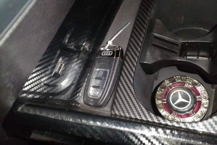 Used Audi Q2L 2021 35 TFSI Progressive Dynamic Edition Vehicle Key