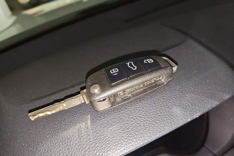 Used Audi Q2L 2021 35 TFSI Fashion Dynamic Model Vehicle Key