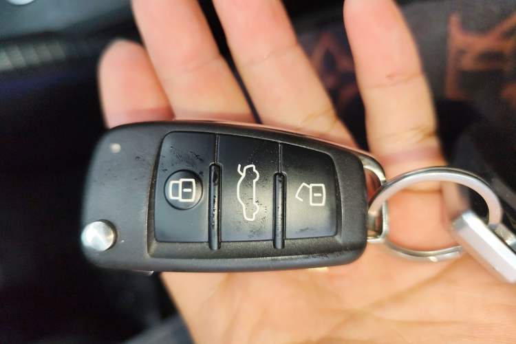 Used Audi Q2L 2021 35 TFSI Fashion Dynamic Model Vehicle Key