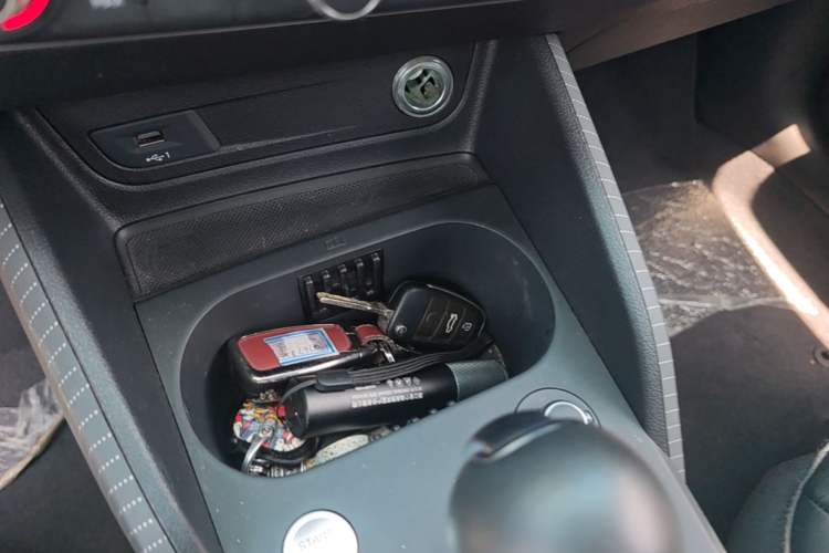 Used Audi Q2L 2021 35 TFSI Progressive Dynamic Edition Vehicle Key