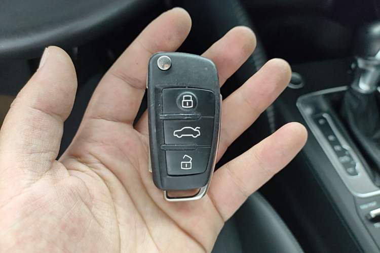 Used Audi Q2L 2021 35 TFSI Fashion Dynamic Model Vehicle Key