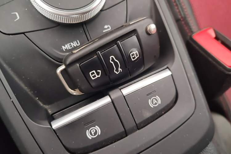 Used Audi Q2L 2021 35 TFSI Fashion Dynamic Model Vehicle Key