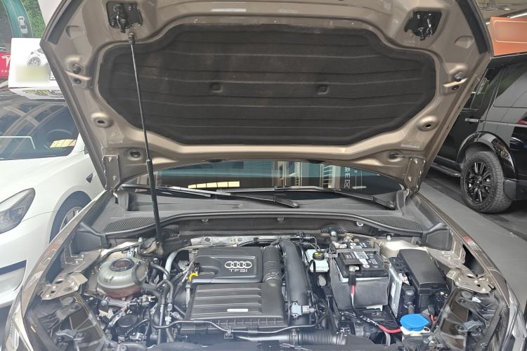 Used Audi Q2L 2021 35 TFSI Fashionable and Elegant Model Engine Bay