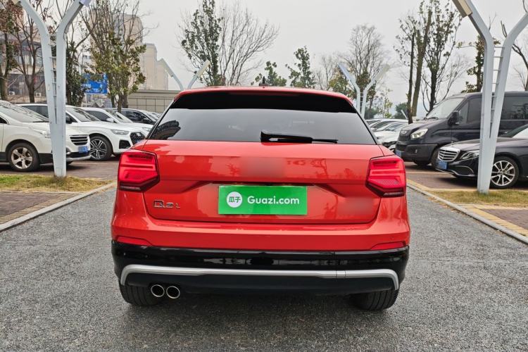 Used Audi Q2L 2021 35 TFSI Progressive Dynamic Edition Exterior 4