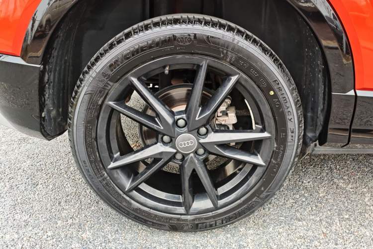 Used Audi Q2L 2021 35 TFSI Progressive Dynamic Edition Exterior 7