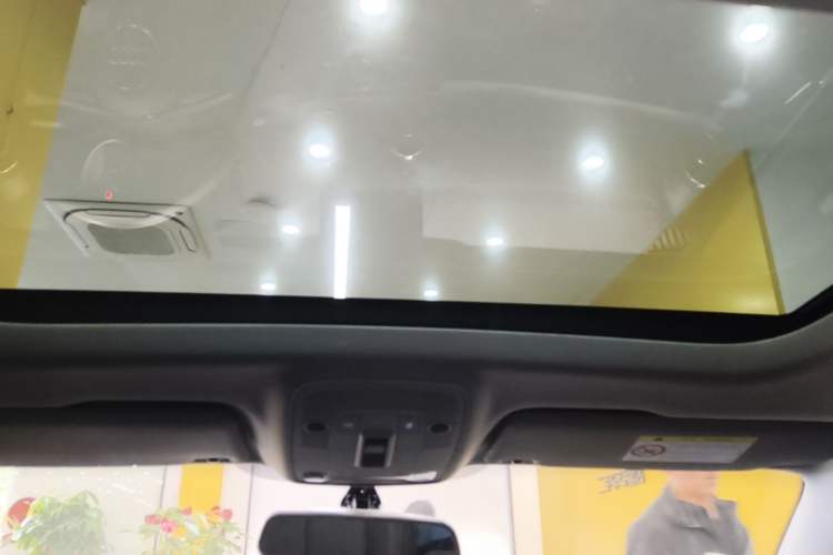 Used Audi Q2L 2021 35 TFSI Progressive Dynamic Edition Headliner