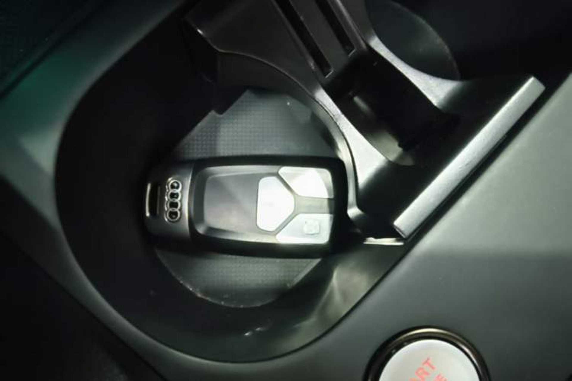 Used Audi Q2L 2021 35 TFSI Progressive Dynamic Edition Interior 1