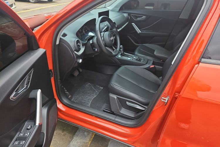 Used Audi Q2L 2021 35 TFSI Progressive Dynamic Edition Left Front Seat