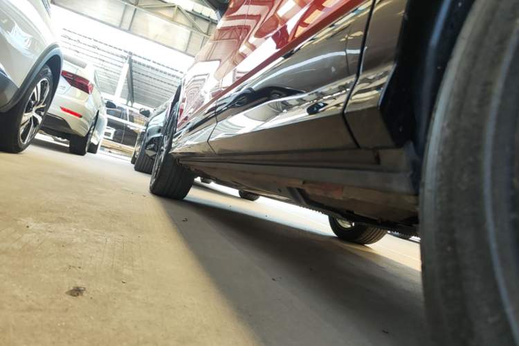 Used Audi Q2L 2021 35 TFSI Fashion Dynamic Model Left Side Sill