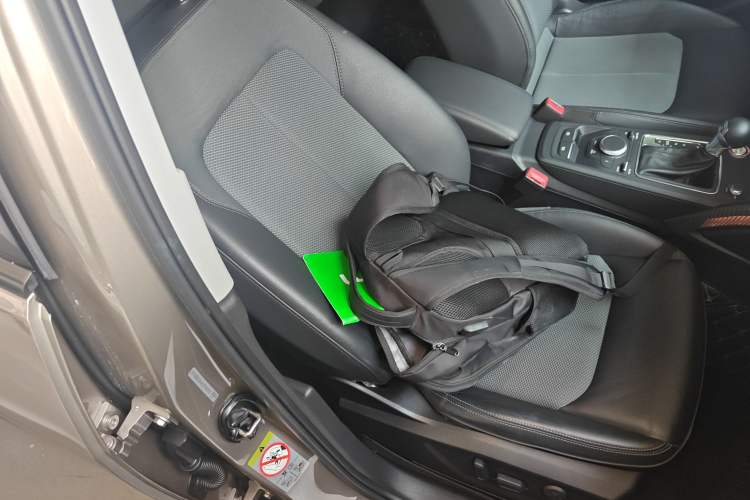 Used Audi Q2L 2021 35 TFSI Fashionable and Elegant Model Right Front Seat
