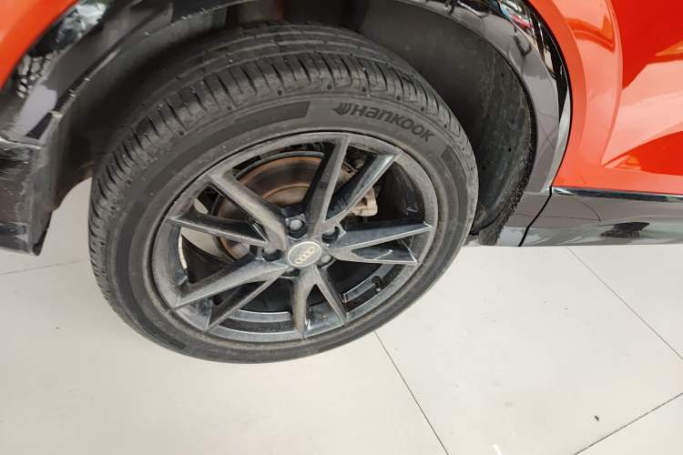 Used Audi Q2L 2021 35 TFSI Progressive Dynamic Edition Right Rear Wheel Hub