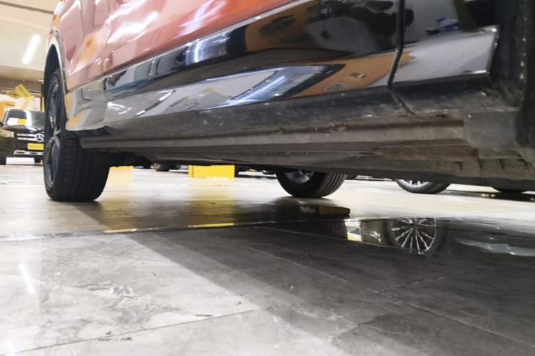 Used Audi Q2L 2021 35 TFSI Progressive Dynamic Edition Right Side Sill