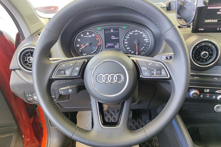 Used Audi Q2L 2021 35 TFSI Fashion Dynamic Model Steering Wheel