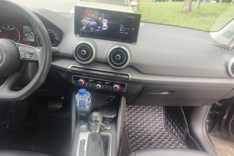 Used Audi Q2L 2022 35 TFSI Fashion Dynamic Model Audio And AC Panel