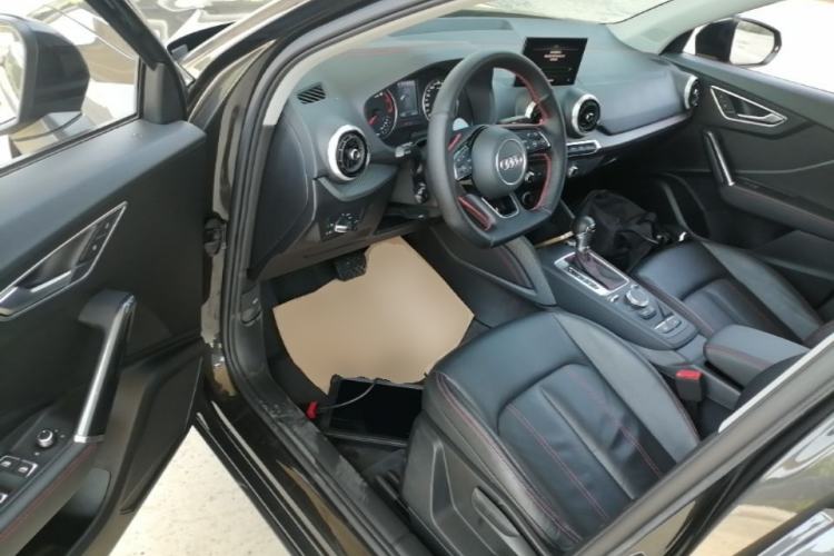 Used Audi Q2L 2022 35 TFSI Progressive Dynamic Edition Driver Seat