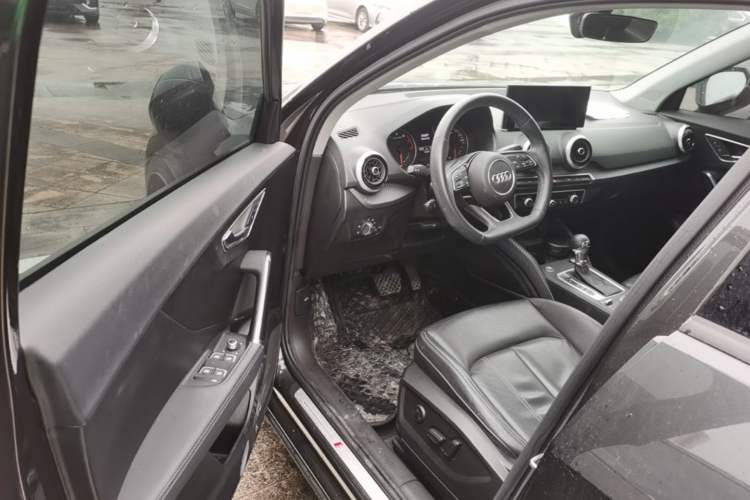 Used Audi Q2L 2022 35 TFSI Fashion Dynamic Model Driver Seat