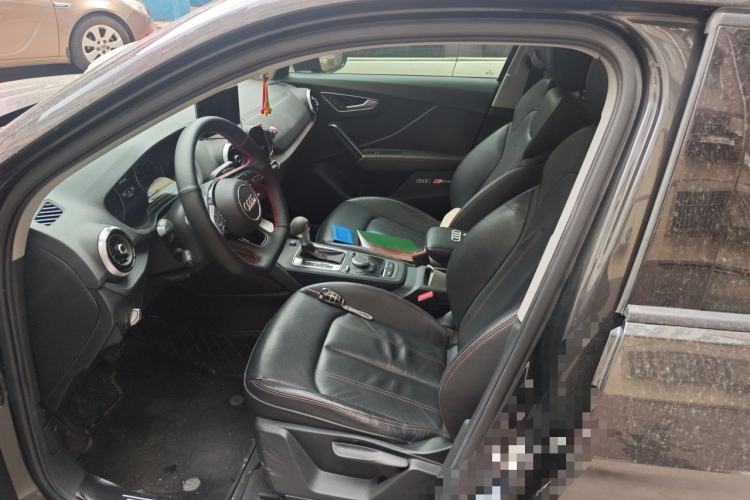 Used Audi Q2L 2022 35 TFSI Progressive Dynamic Edition Driver Seat