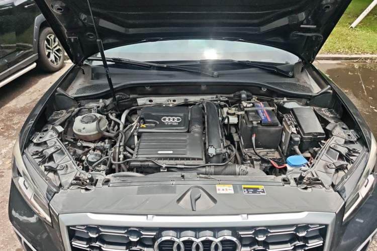 Used Audi Q2L 2022 35 TFSI Fashion Dynamic Model Engine Bay