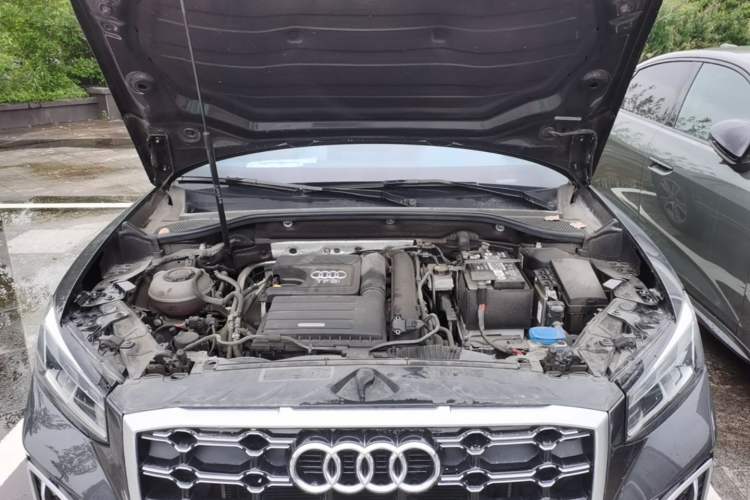 Used Audi Q2L 2022 35 TFSI Fashion Dynamic Model Engine Bay