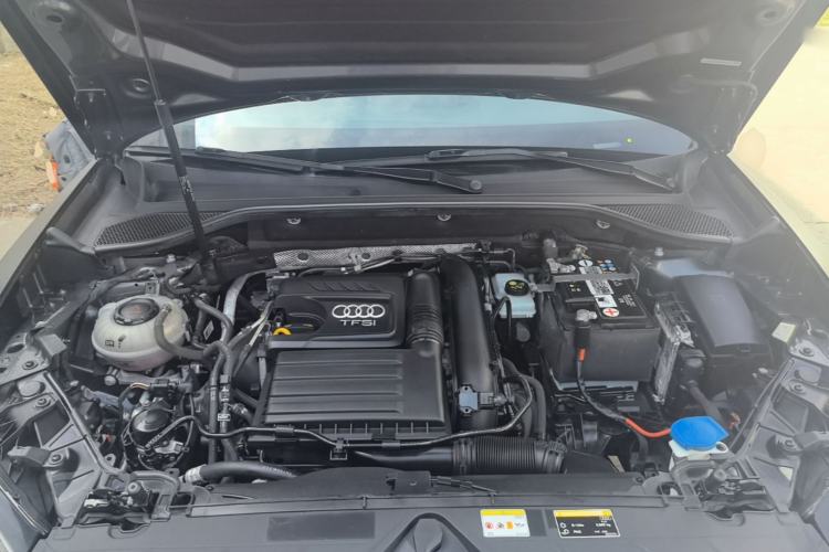 Used Audi Q2L 2022 35 TFSI Fashion Dynamic Model Engine Bay