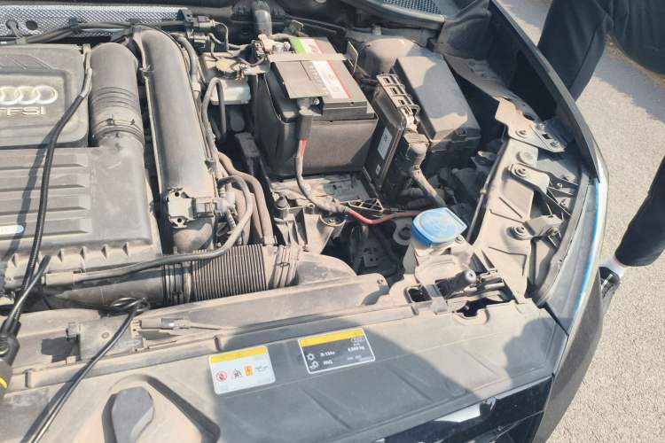 Used Audi Q2L 2022 35 TFSI Fashion Dynamic Model Engine Bay Left