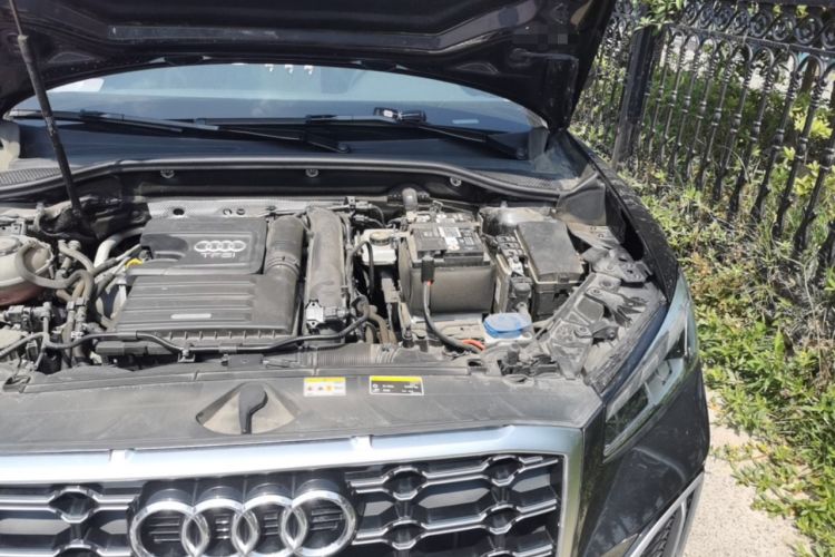 Used Audi Q2L 2022 35 TFSI Fashion Dynamic Model Engine Bay Left