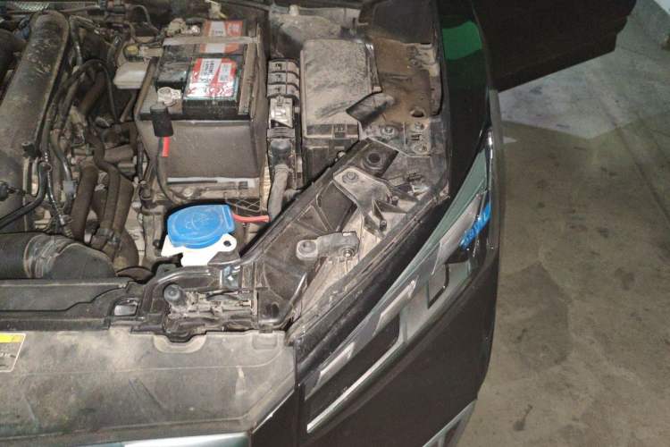 Used Audi Q2L 2022 35 TFSI Luxury Dynamic Edition Engine Bay Left