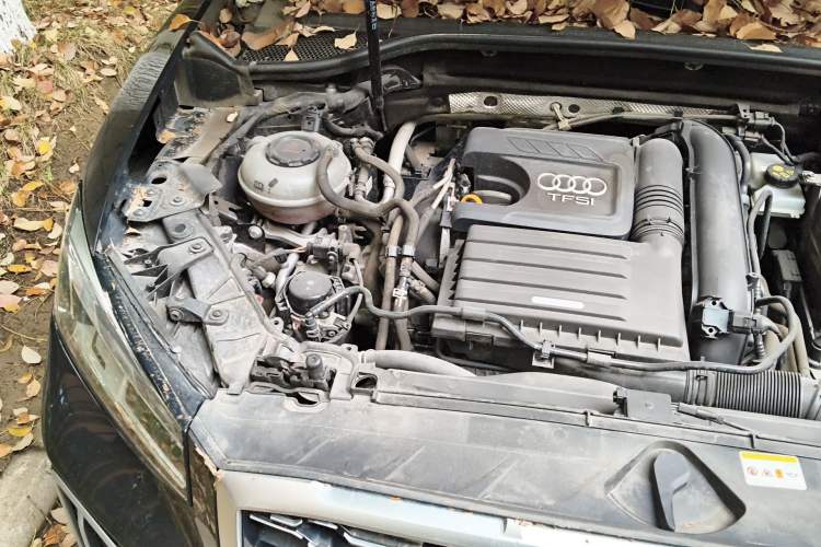 Used Audi Q2L 2022 35 TFSI Progressive Dynamic Edition Engine Bay Right