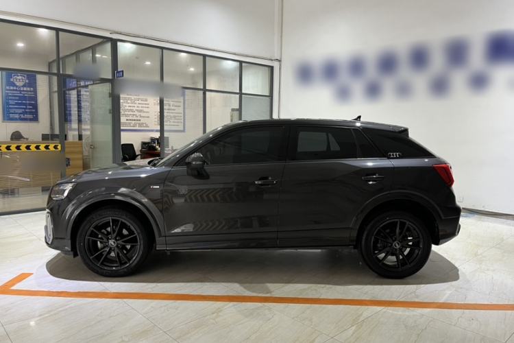 Used Audi Q2L 2022 35 TFSI Progressive Dynamic Edition Exterior 3